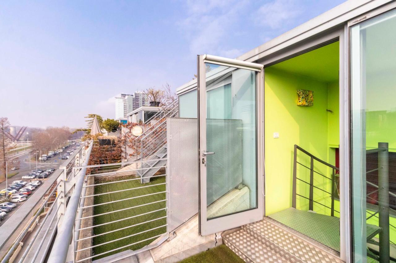 Dora Riverside Modern Apartment With Private Parking Турин Екстер'єр фото